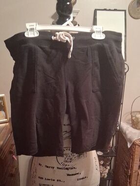Mossimo Supply Co. Black Athletic Drawstring Shorts Size Small